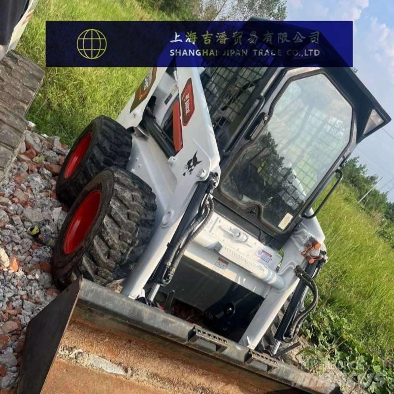 Bobcat S 590 スキッドステアローダー