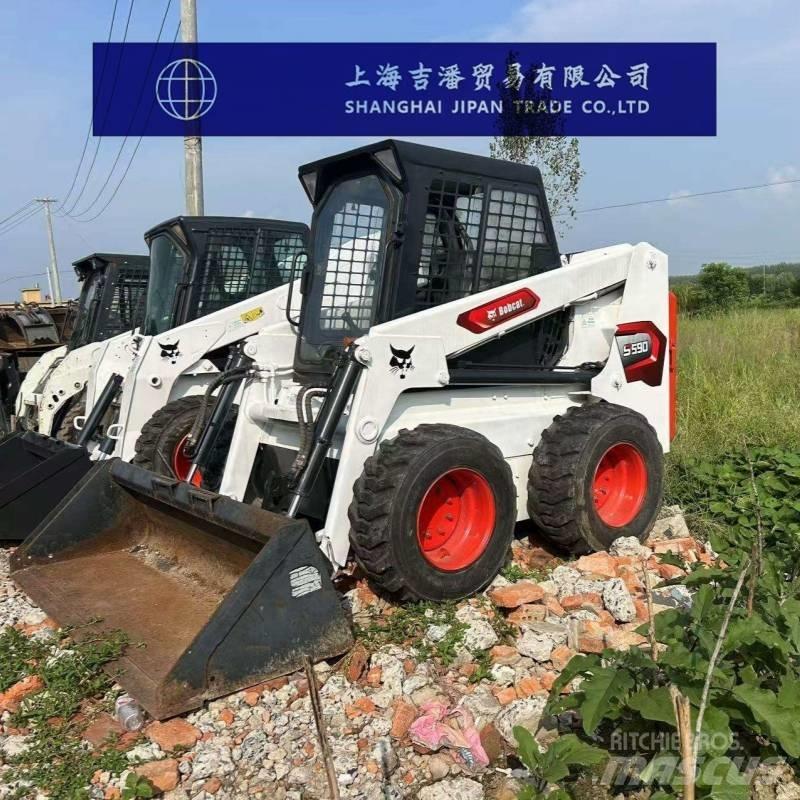 Bobcat S 590 スキッドステアローダー