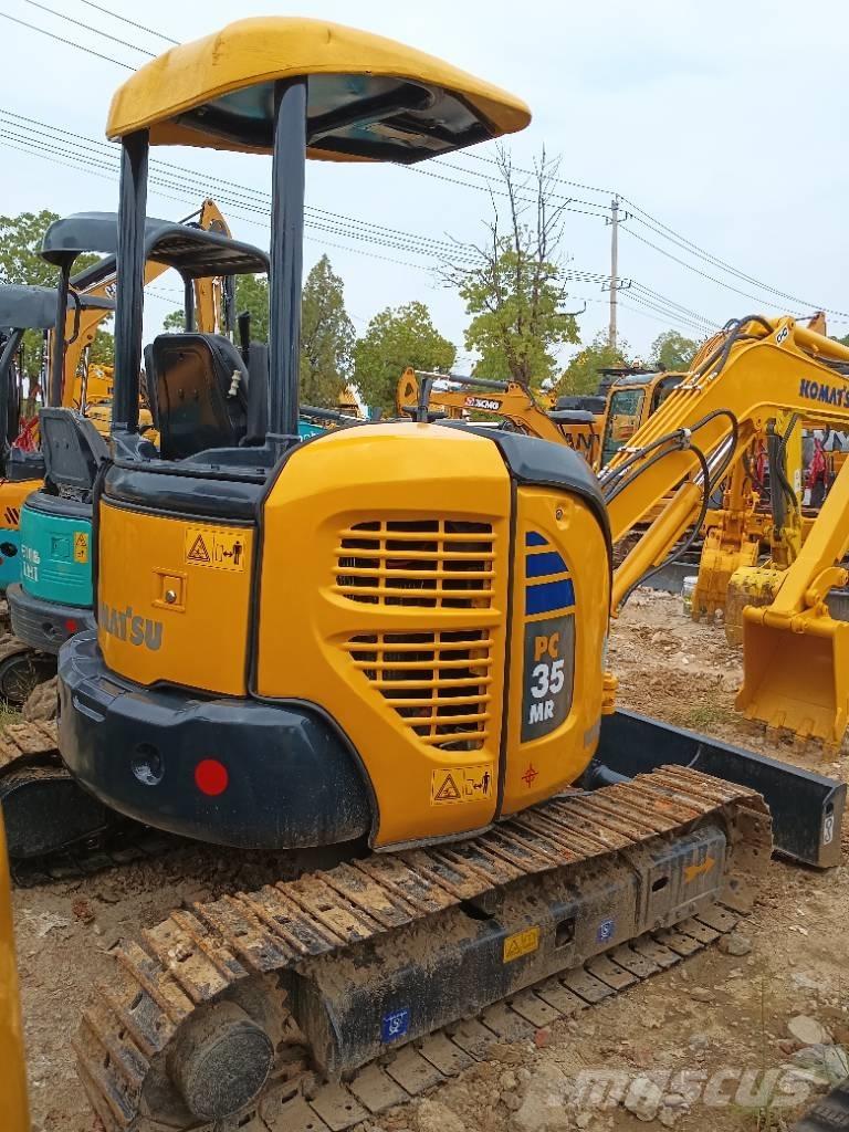 Komatsu PC 35 大型油圧ショベル12t以上（パワーショベル・ユンボ）