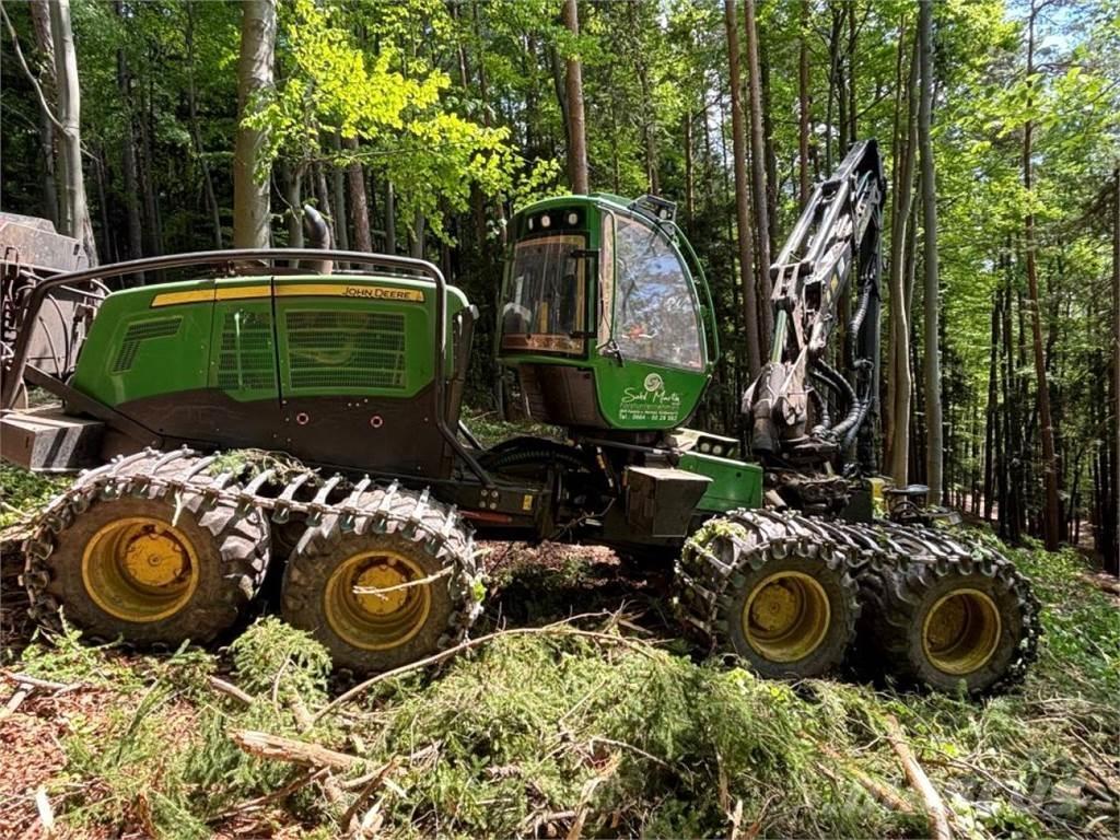 John Deere 1270 G ハーベスター