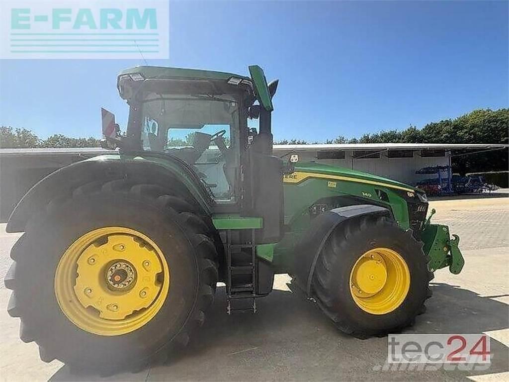 John Deere 8r340 トラクター