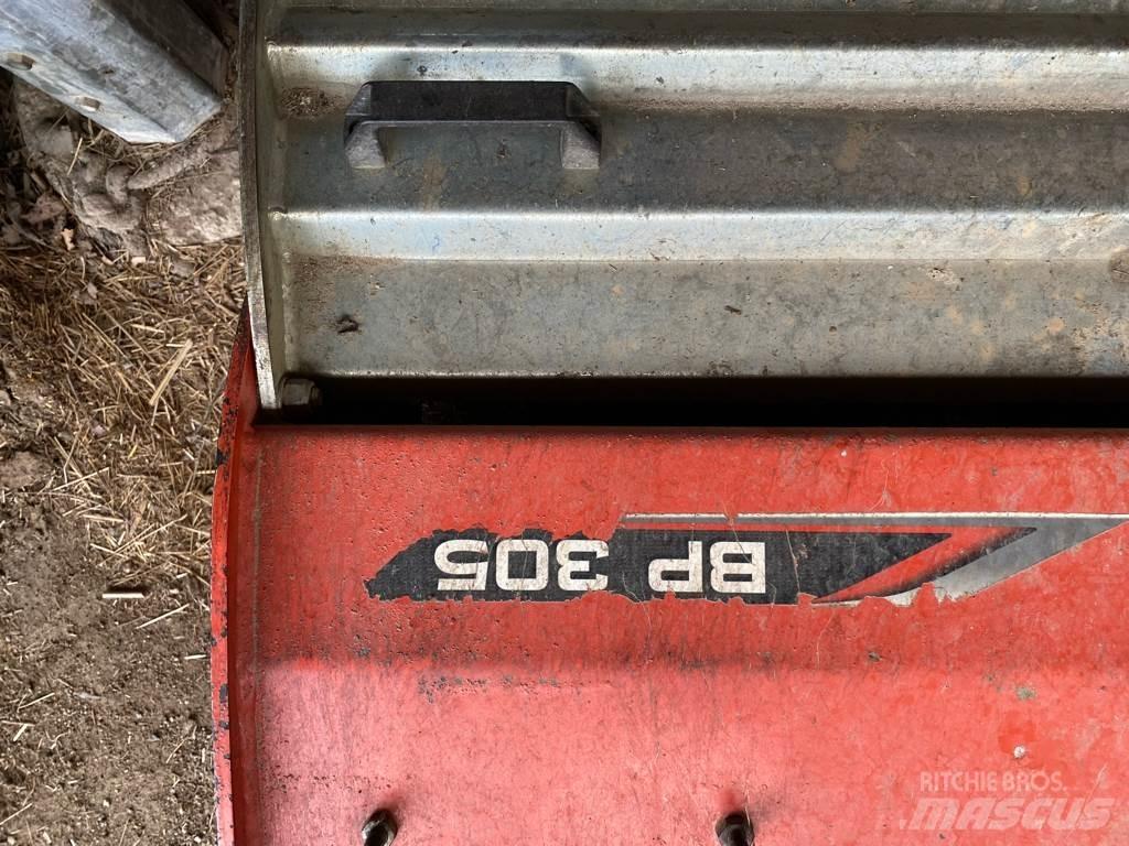 Kuhn BP 305 クラッシャー固定式