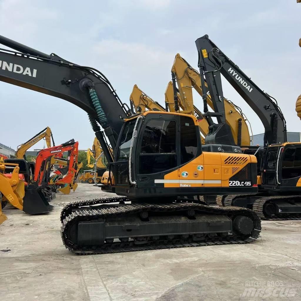 Hyundai 220LC-9S 中型油圧ショベル 7ｔ-12ｔ（ユンボ・パワーショベル・バックホー）