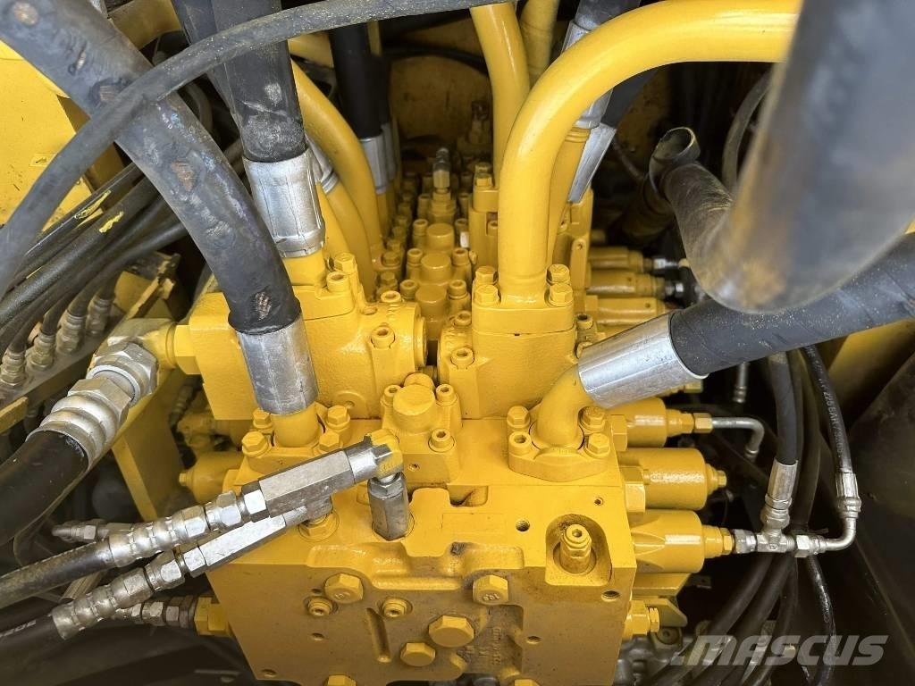 Komatsu PC400-7 大型油圧ショベル12t以上（パワーショベル・ユンボ）