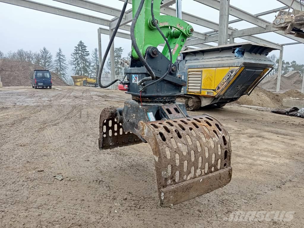 Sennebogen 818E 廃棄物／工業産廃処理機