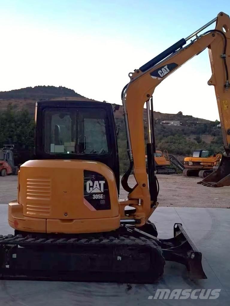 CAT 305E2CR ミニ油圧ショベル 7t以下（ミニユンボ・ミニディガー）