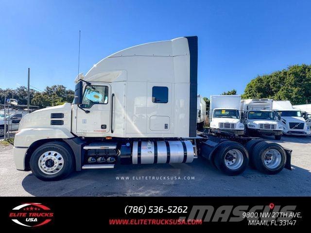 Mack Anthem その他トラック