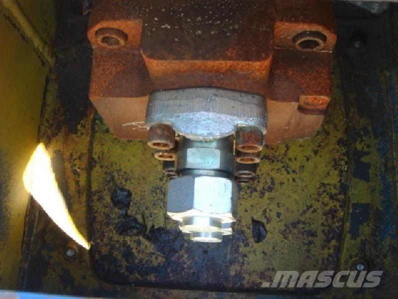  Eickhoff ETH30 トレンチャー