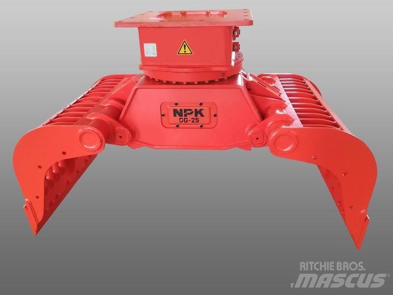 NPK DG-25 グラップル