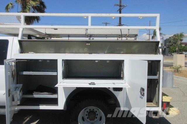 Ford F450 レッカー車