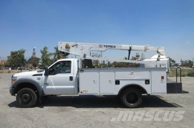 Ford F450 レッカー車