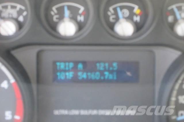 Ford F450 レッカー車
