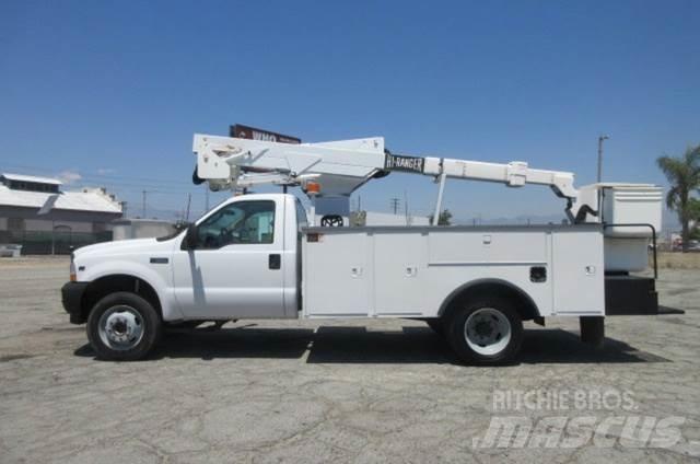 Ford F550 レッカー車