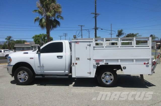 RAM 3500 HD レッカー車