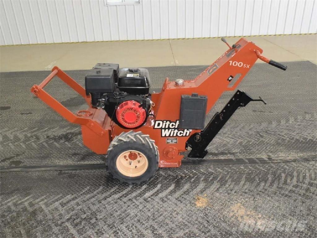 Ditch Witch 100SX トラック・トレーラー - 　その他