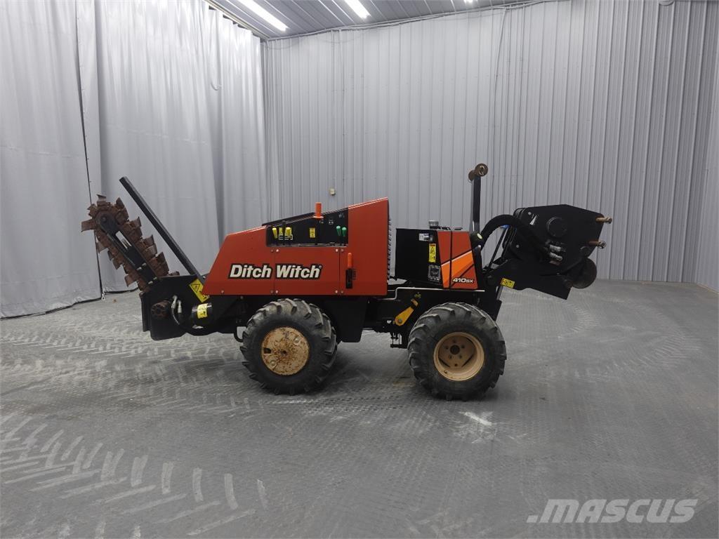 Ditch Witch 410SX トレンチャー