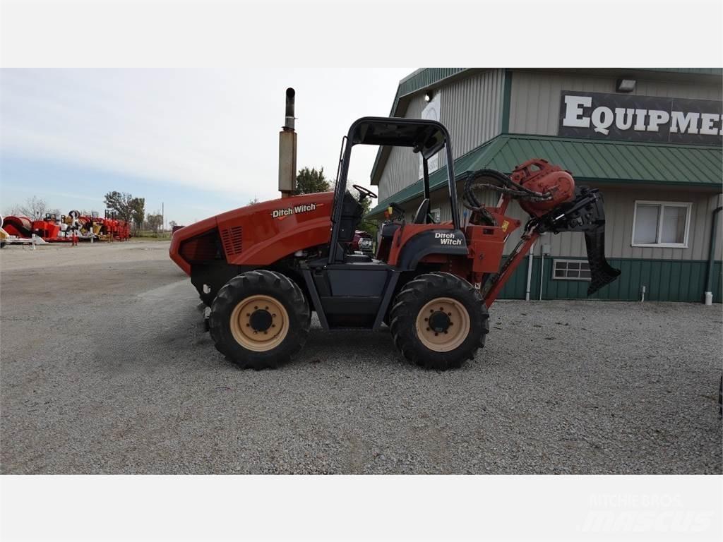 Ditch Witch RT115 トレンチャー