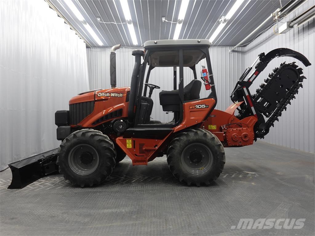 Ditch Witch RT125 トレンチャー