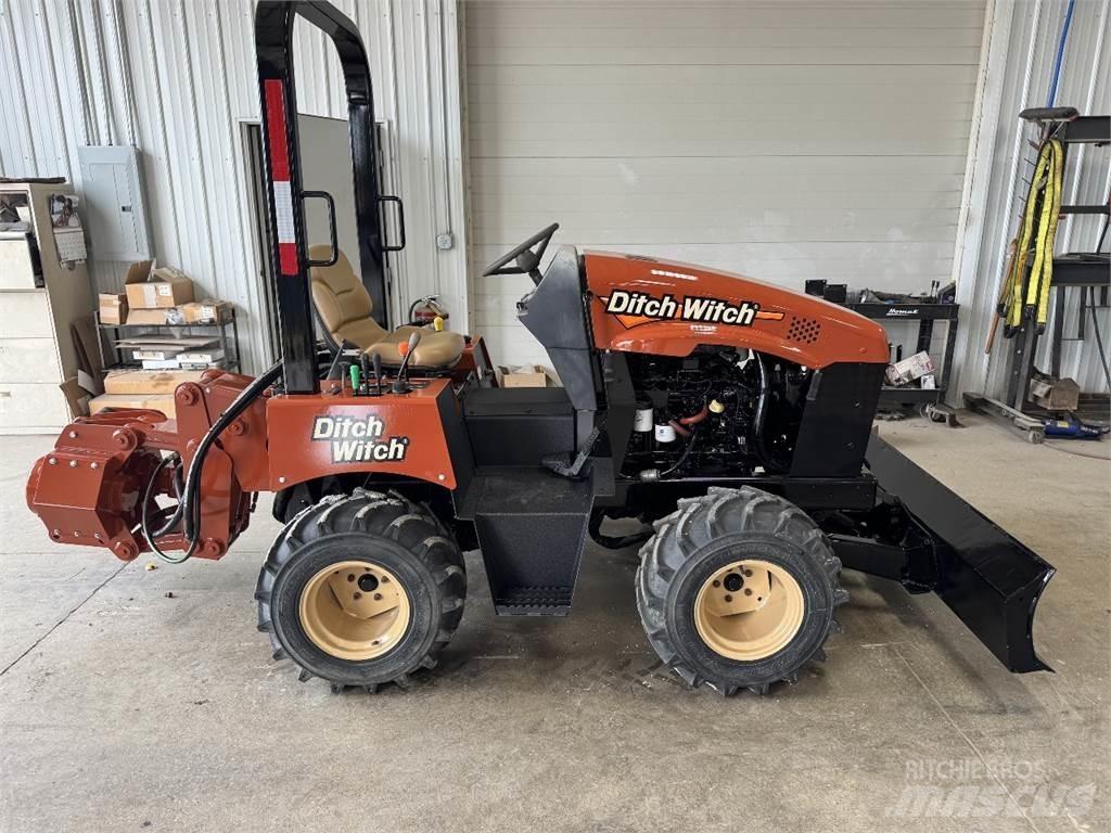 Ditch Witch rt40 トレンチャー