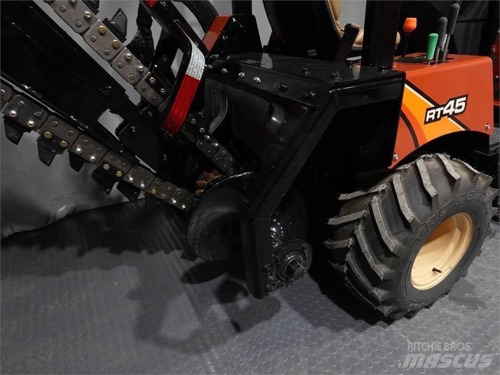Ditch Witch rt45 トレンチャー