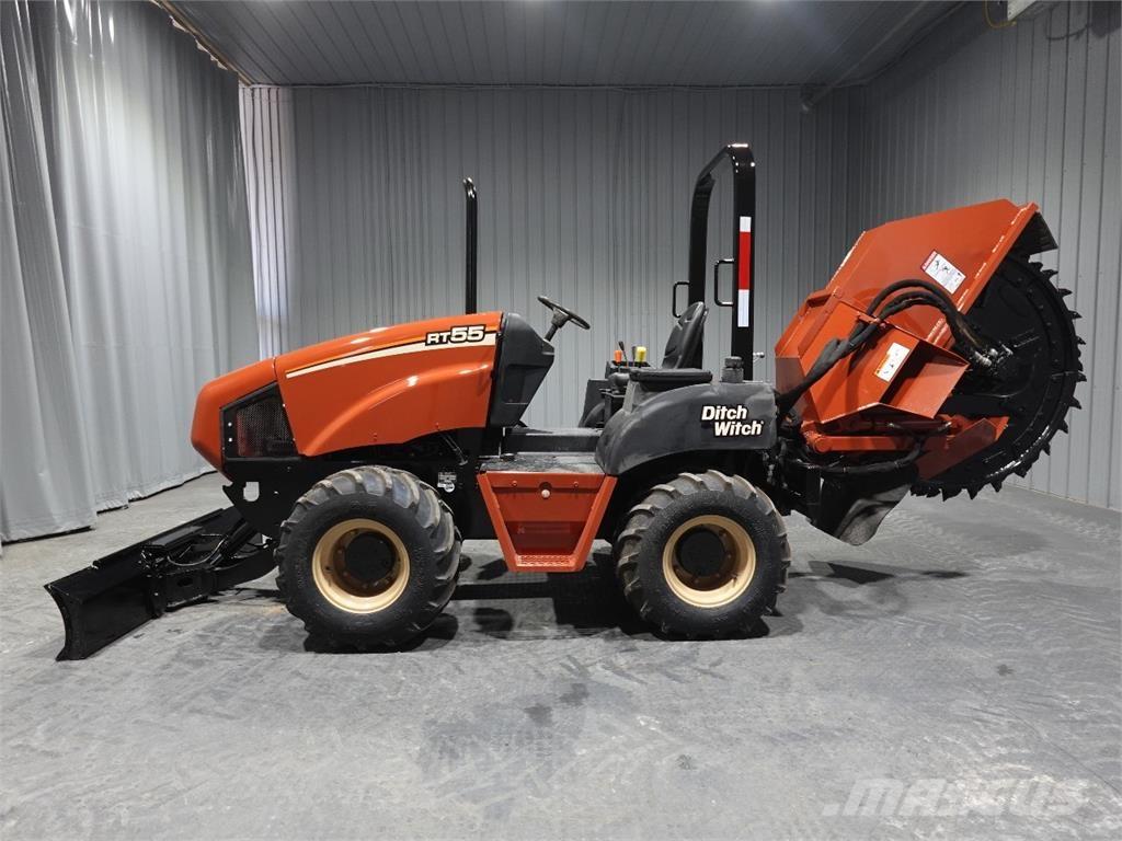 Ditch Witch RT55 岩・コンクリートソー