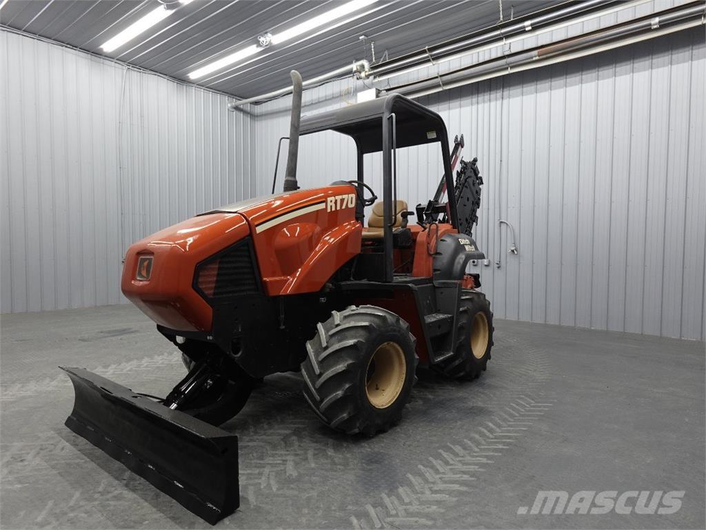 Ditch Witch RT70M トレンチャー