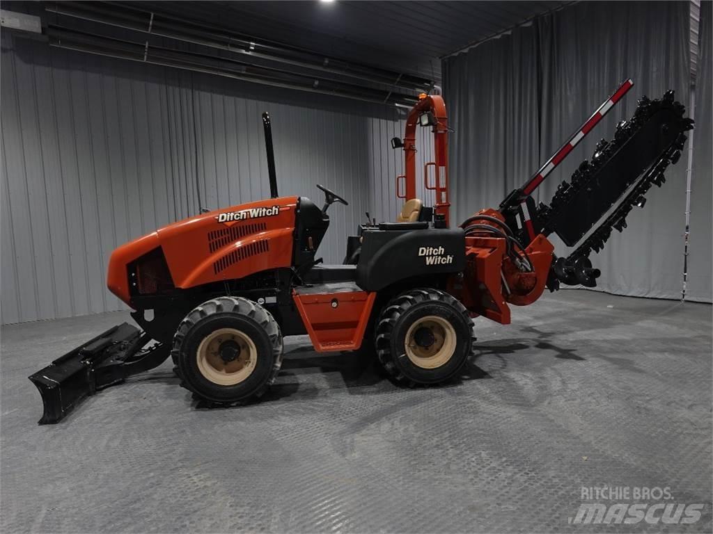 Ditch Witch RT80 トレンチャー