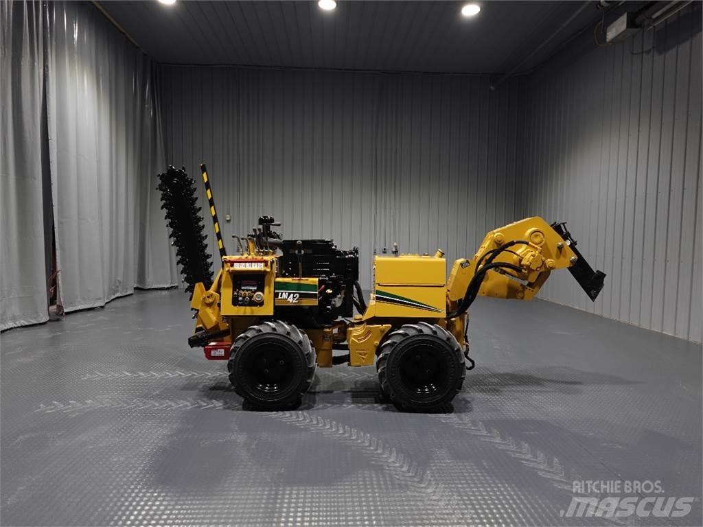 Vermeer LM42 トレンチャー