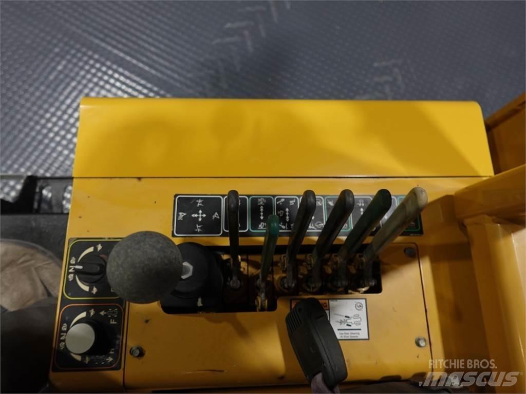 Vermeer RTX450 トレンチャー