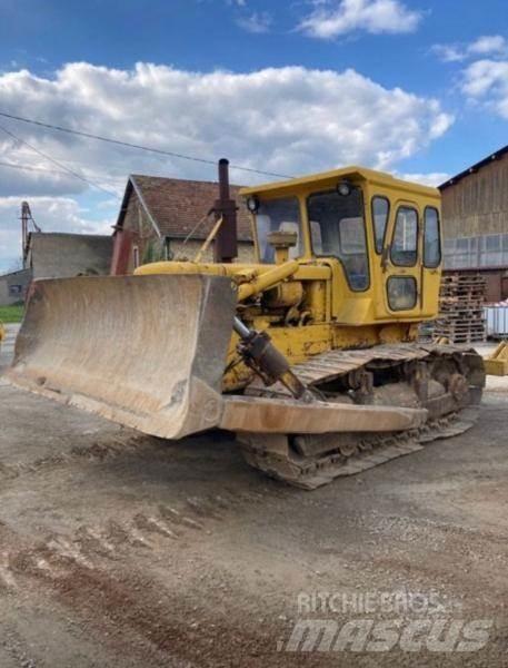 CAT D6C ブルドーザー