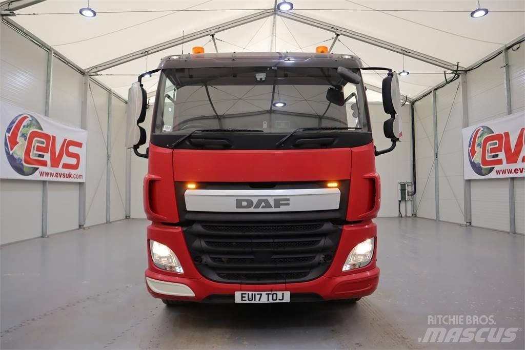 DAF CF 320 ラフテレーンクレーン