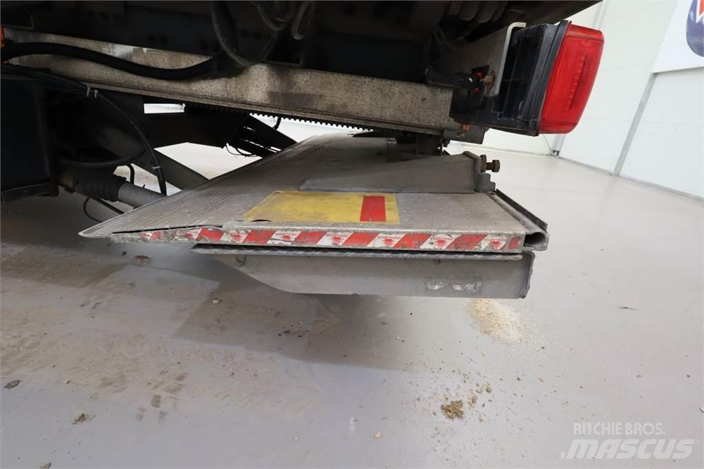 DAF CF370 冷蔵コンテナ