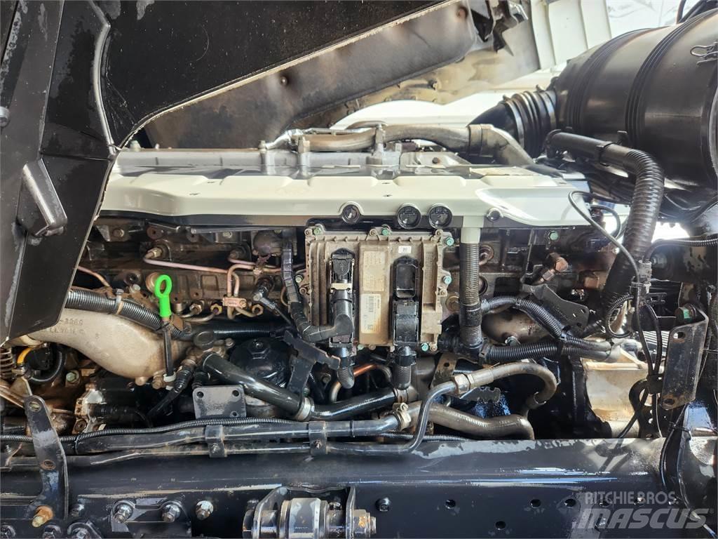 MAN TGX 26.440 中古トラクターヘッド | トレーラーヘッド