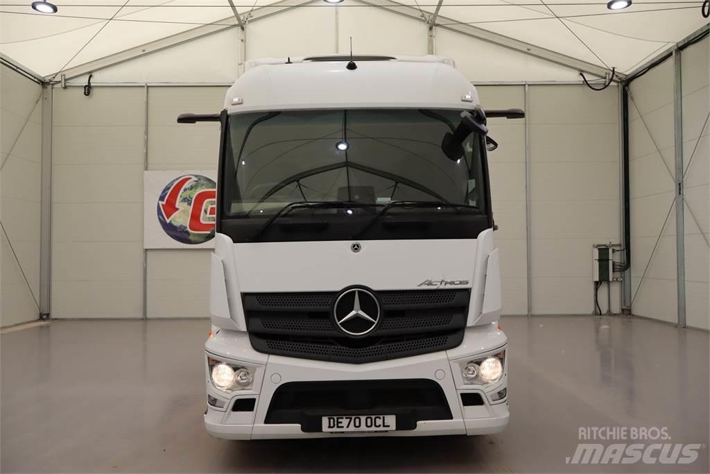 Mercedes-Benz Actros 2546 中古トラクターヘッド | トレーラーヘッド
