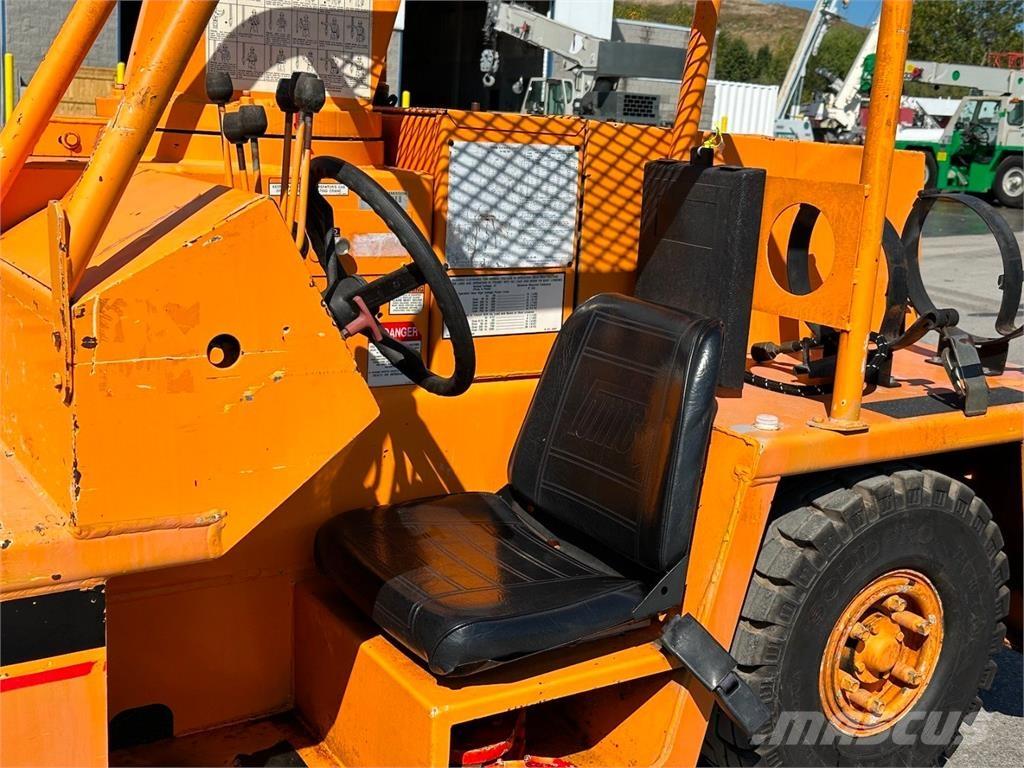 Broderson IC-35-2B ラフテレーンクレーン