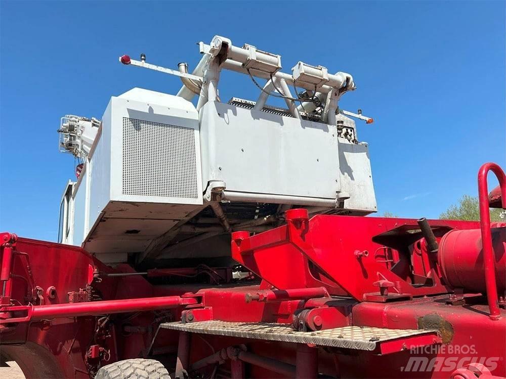 Demag AC 1200 オールテレーンクレーン