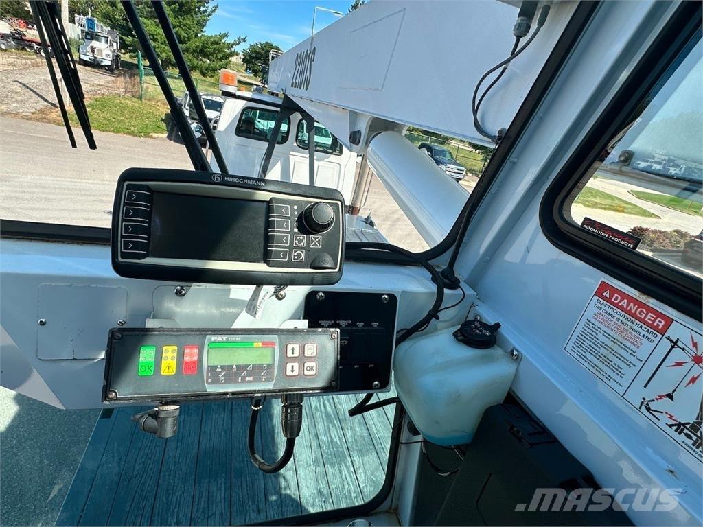 Manitex 22101 S クレーントラック、ユニック車