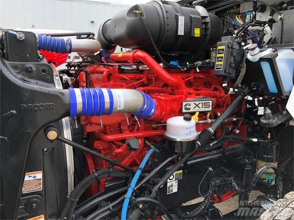 Manitex 26101 C クレーントラック、ユニック車