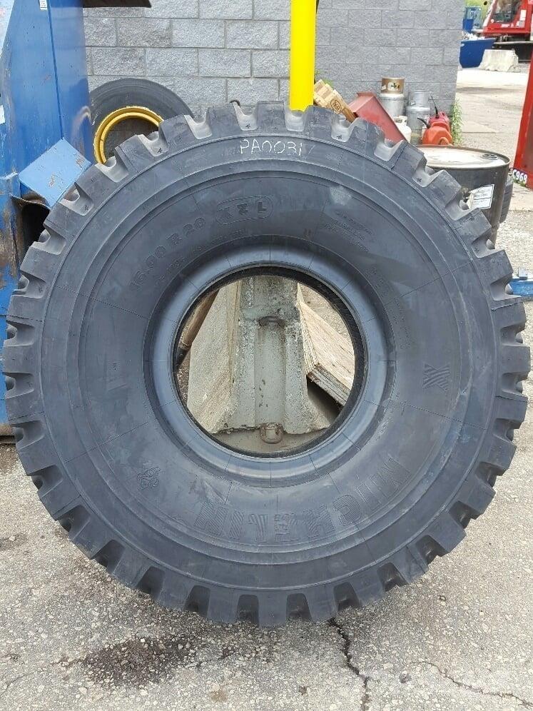 Michelin 16.00R20 タイヤ、ホイル、リム