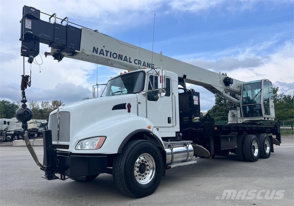 National 1300A クレーントラック、ユニック車