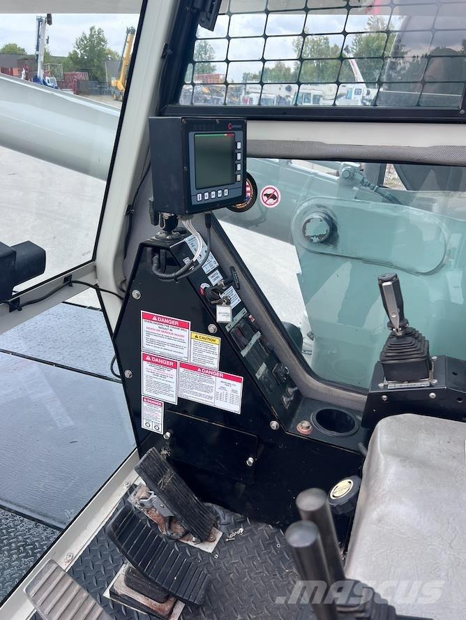 National 1300A クレーントラック、ユニック車