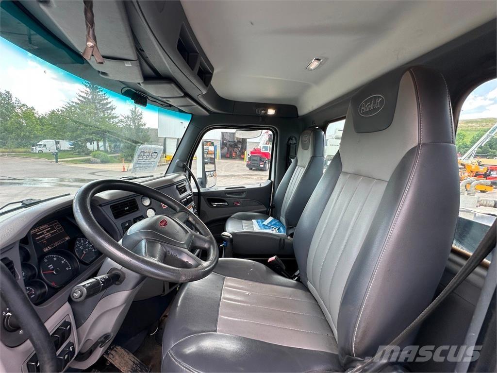 National NBT40 クレーントラック、ユニック車