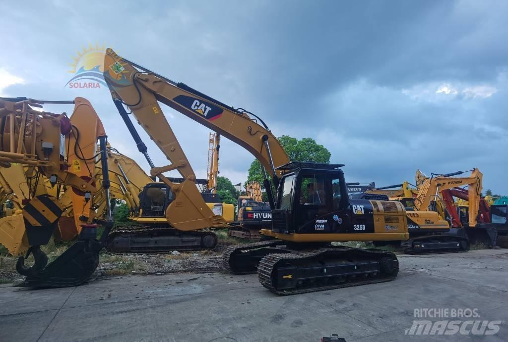 CAT 325 D 大型油圧ショベル12t以上（パワーショベル・ユンボ）