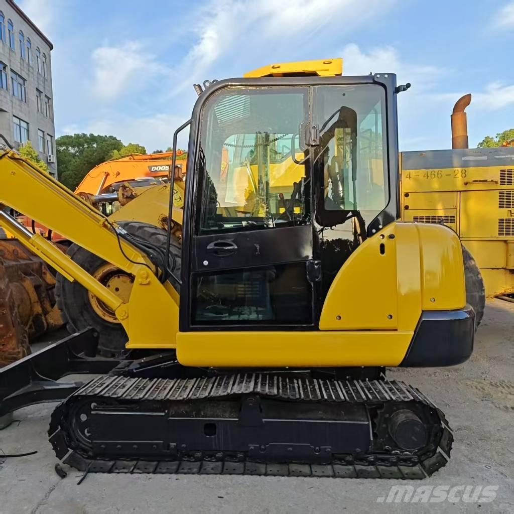 Komatsu PC 56 ミニ油圧ショベル 7t以下（ミニユンボ・ミニディガー）