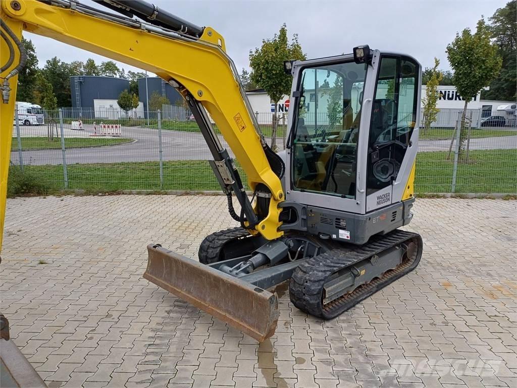 Wacker Neuson ET42 大型油圧ショベル12t以上（パワーショベル・ユンボ）