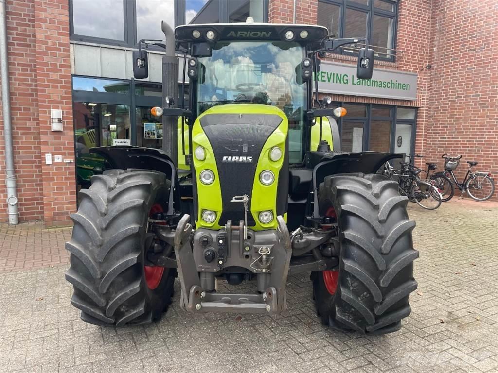 CLAAS Arion 650 トラクター