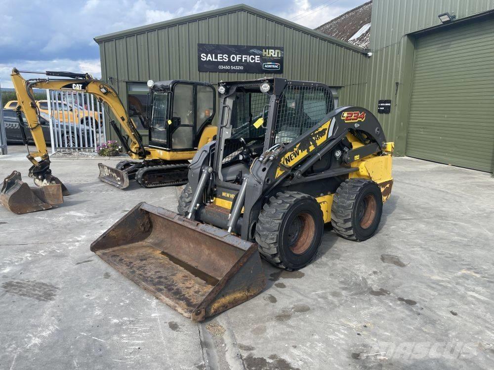 New Holland L 234 スキッドステアローダー