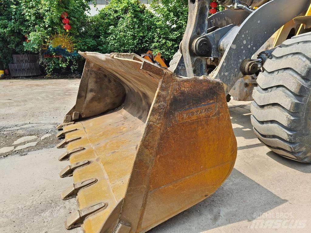 Volvo L 105 ホイールローダー・タイヤショベル