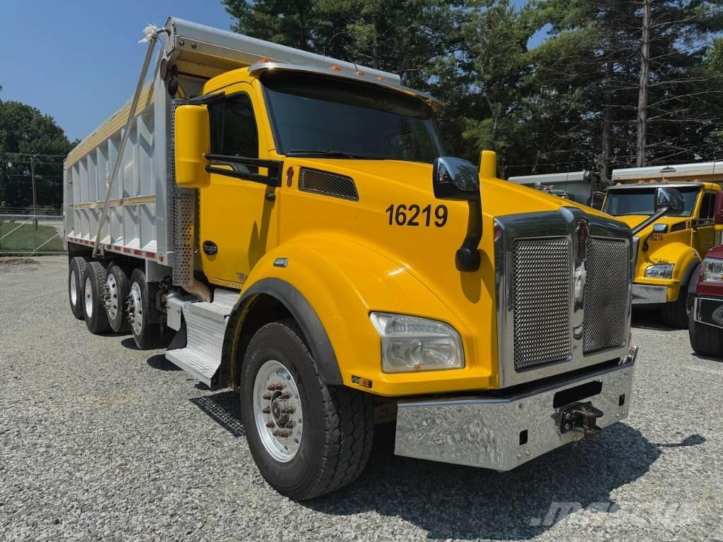Kenworth T 880 ダンプ