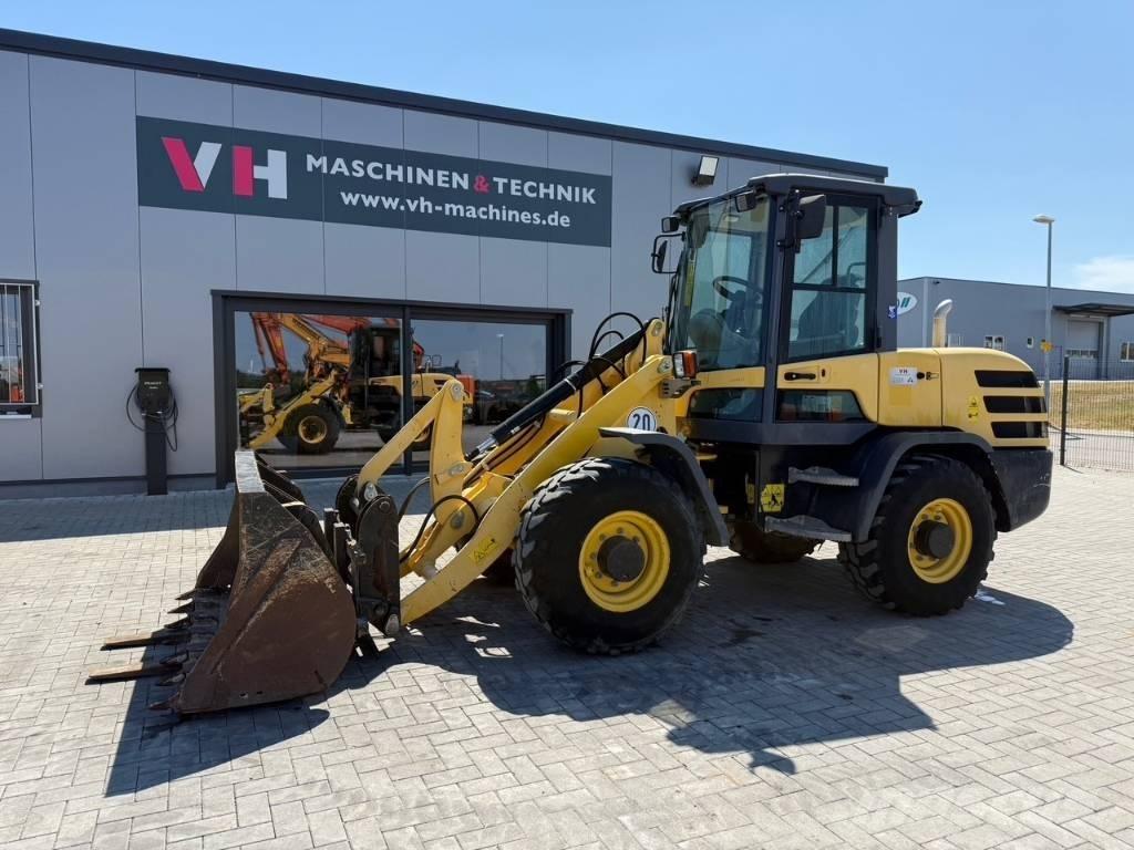 Yanmar V 80 ホイールローダー・タイヤショベル